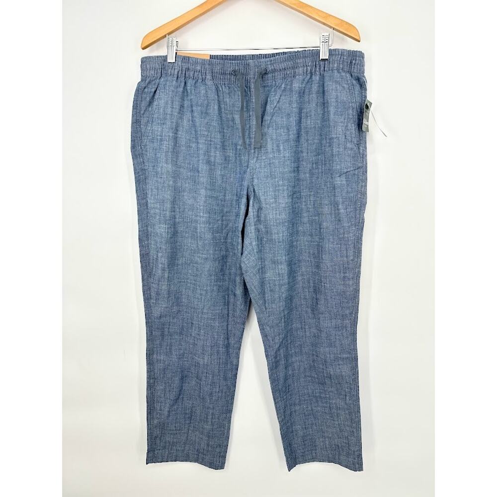 L.L. Bean Favorite Fit Pull On Chambray Blue Ankle Pants Womens Size 18 Casual